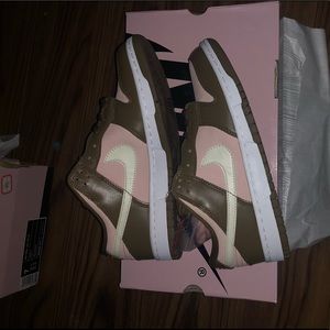 Nike sb dunk low stussy